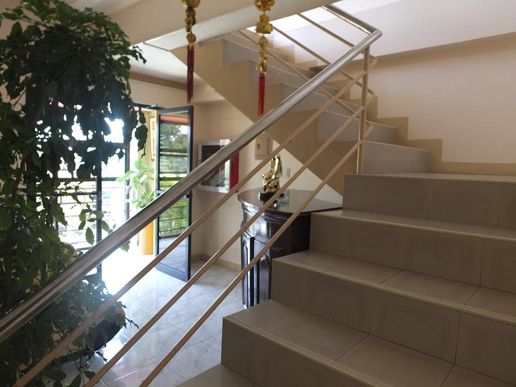 Constrell Pension House Tagbilaran Extérieur photo