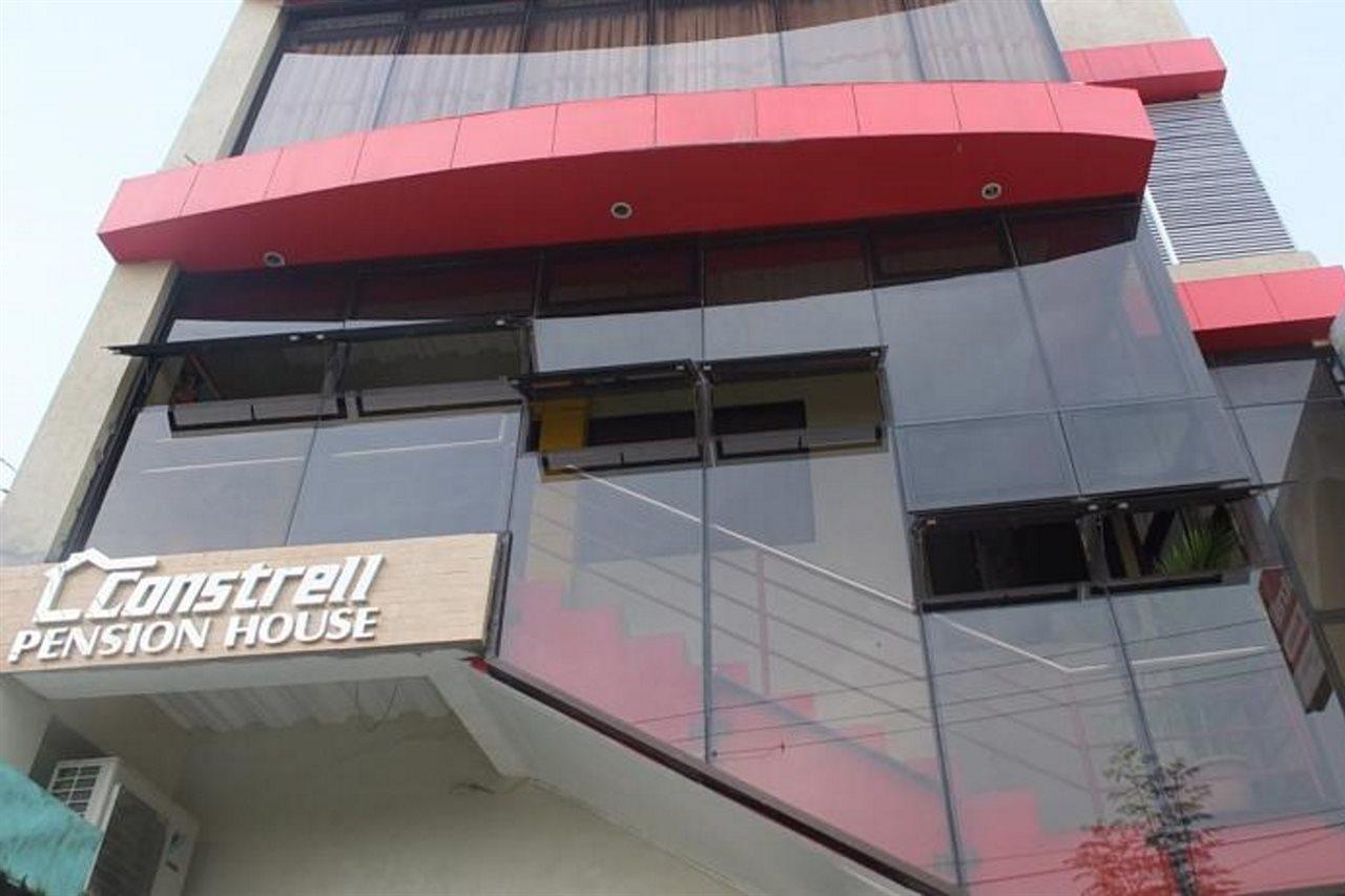 Constrell Pension House Tagbilaran Extérieur photo