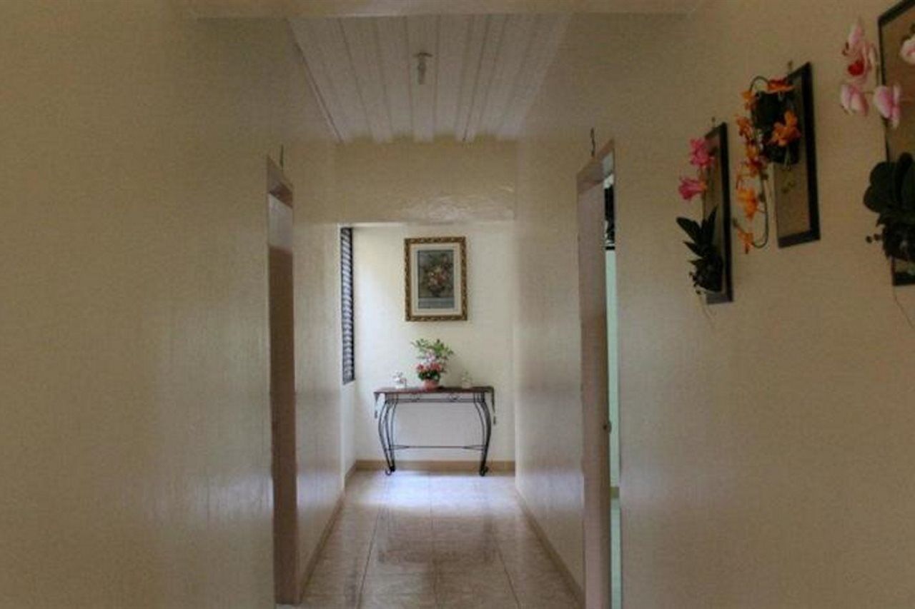 Constrell Pension House Tagbilaran Extérieur photo